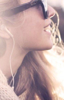 Из-за тебя меня уволили 