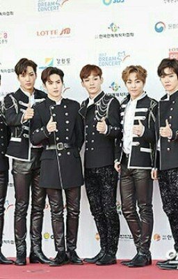 Текст песен EXO. (엑소).
