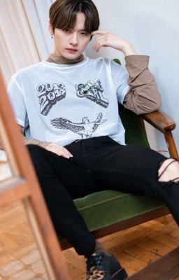 Ненавидеть а потом влюбиться.