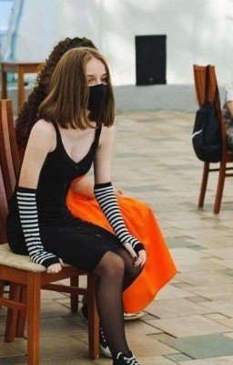 мы разве знакомы? 