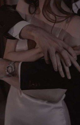 Твоя и ничья "1 Часть книги„