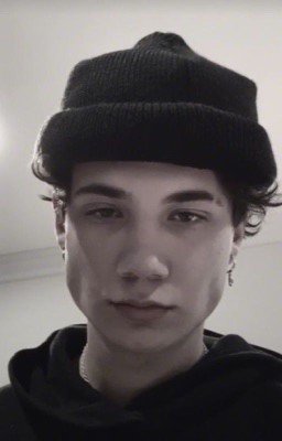 псих одержим мной