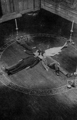 Не пишите мёртвым 