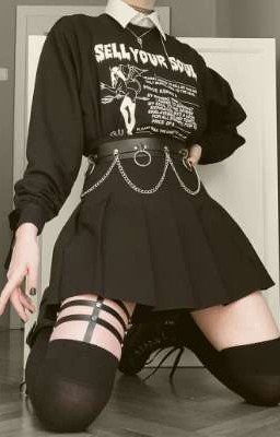 Секс-Рабыня, Дьявол, И Будущая Жена Пейтона