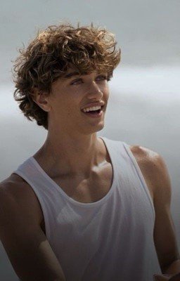 Этим летом я стала красивой , Джеремая Фишер