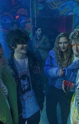 Давай флиртуй, Киса?