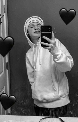 Мне плевать на наше разное социальное положение.