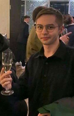 Фанфик "Влюбилась в снайпера"