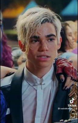 Она точно принцесса? [ ЗАМОРОЖЕН]