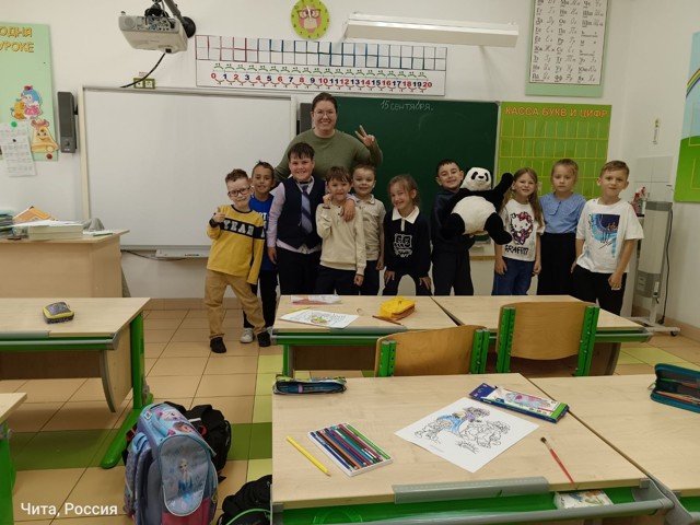 Общая фотография с первоклассниками