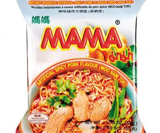 Лапша быстрого приготовления со вкусом мясного салата Mama