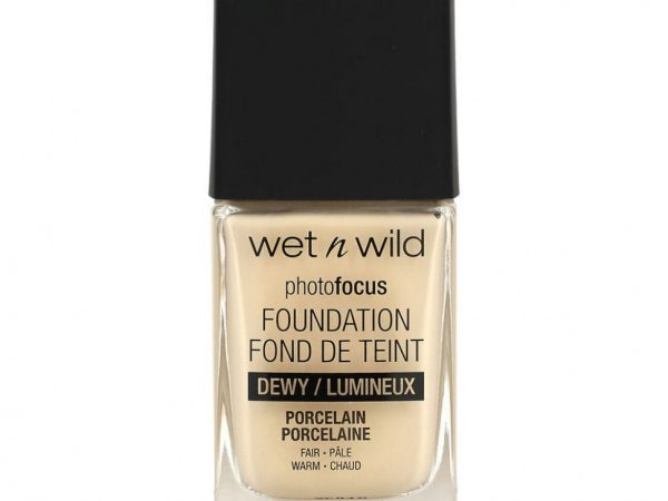 wet n wild, PhotoFocus Foundation, фарфор, 28 мл (0,95 жидк. Унции)