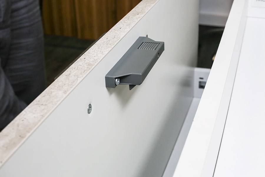 20025 Поводок для Внутр. ящика (10мм) DTC MagicPro  мм Серый 