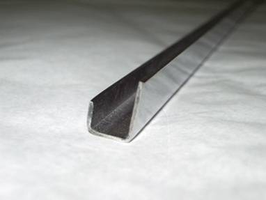 Планка для щита 10 мм (Слотекс) торцевая 600 матовый