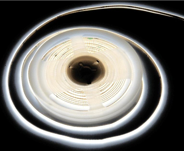 15.0340 Лента СОВ 348 диодов /п.м. ширина 3мм Нейтральный белый 4000-4400K 12V 7,2W AQ 