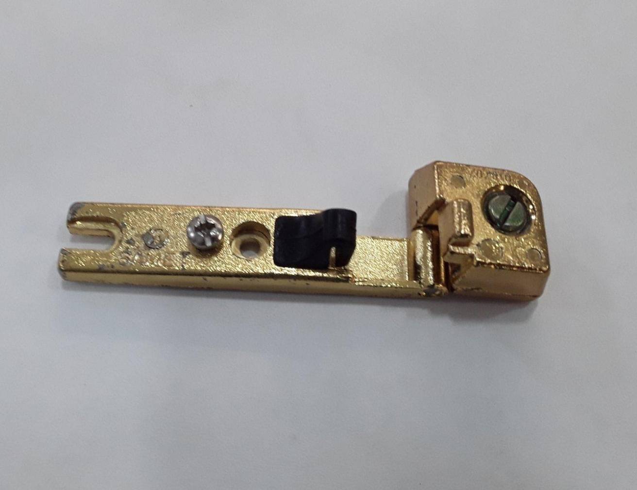 Петля для стекла  Lemax (без сверления) золото 103,021 