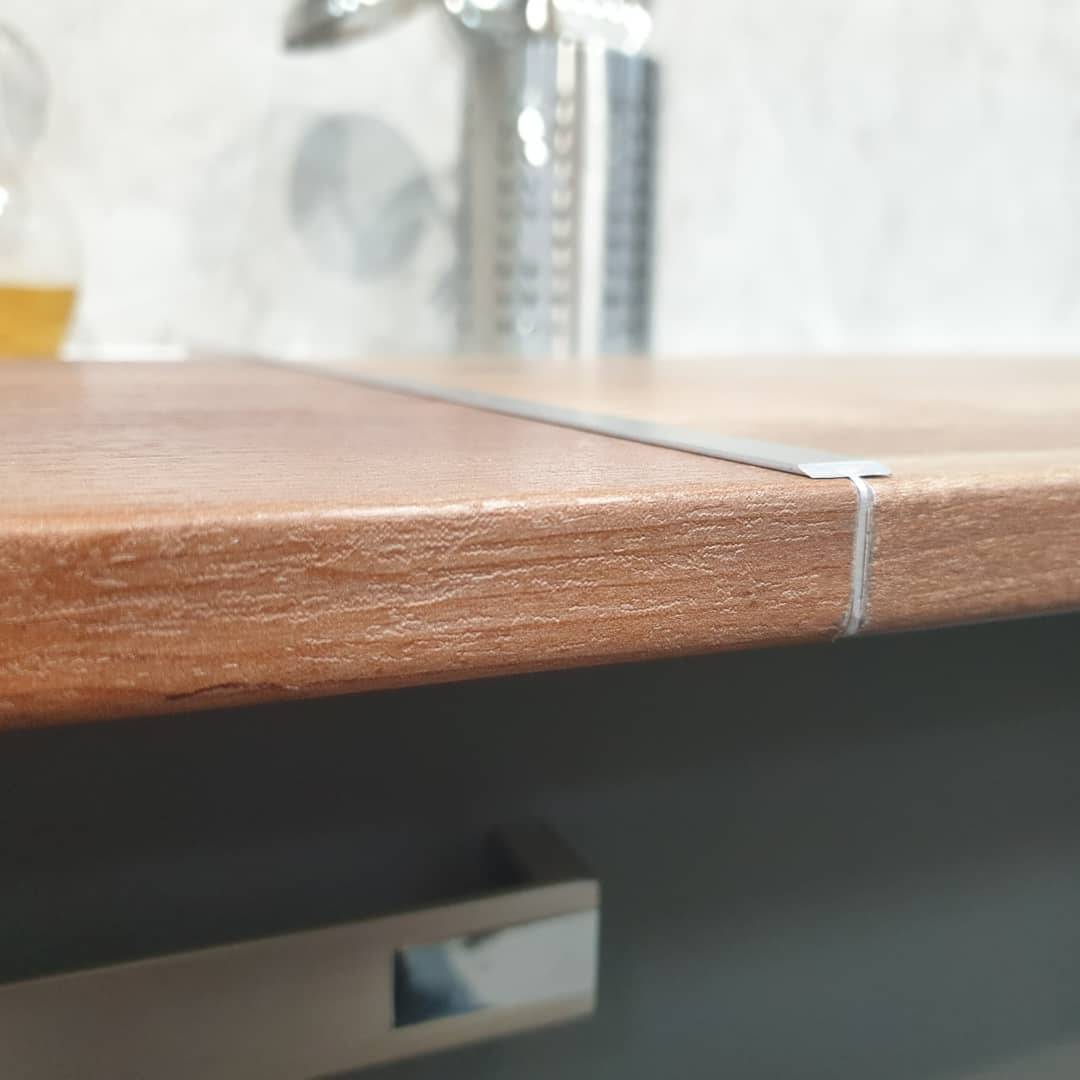 Планка 19 мм R2 ECLIPSE соединительная Т-образная матовый 1F 