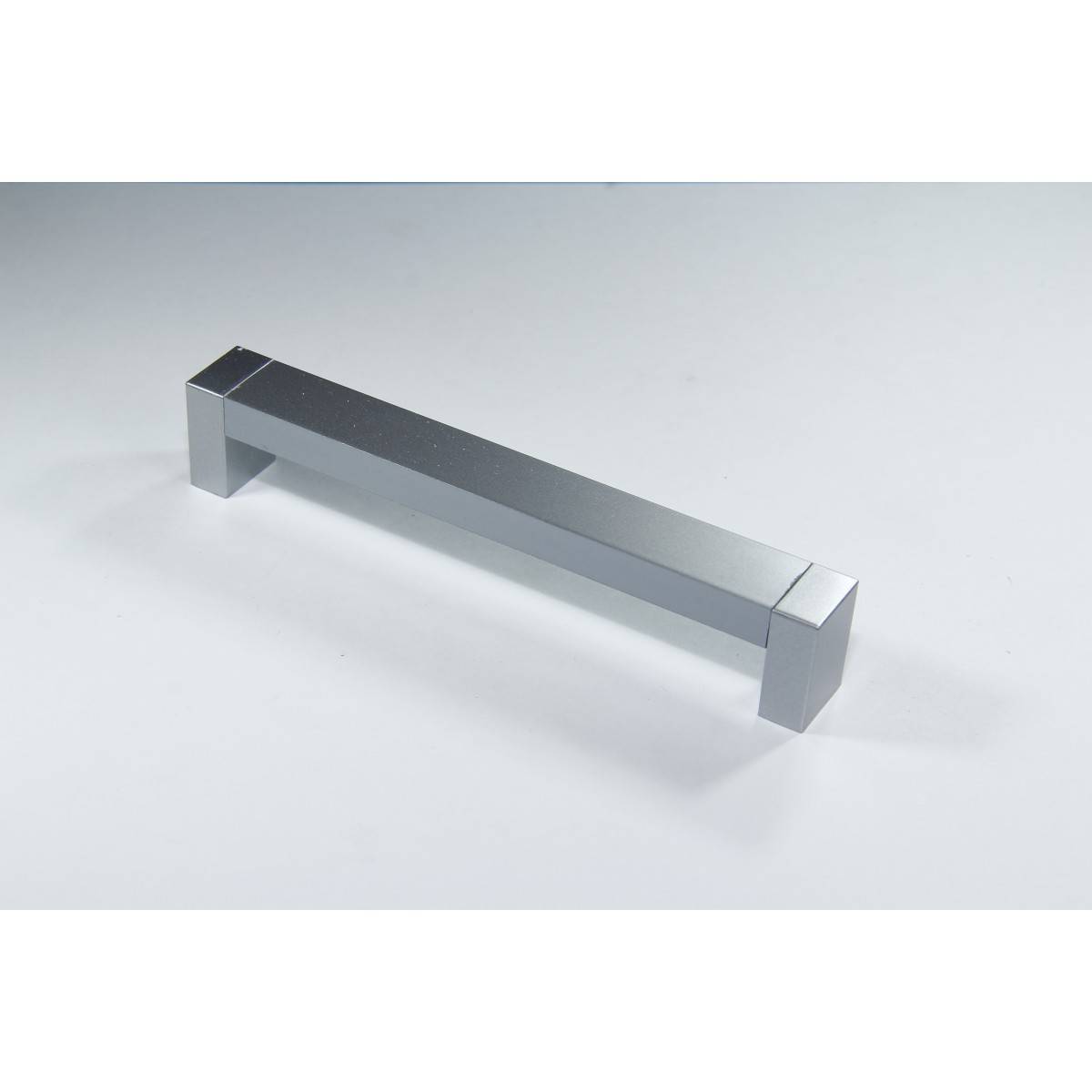 С18 Ручка скоба 192 мм Металлик Пластик Алди