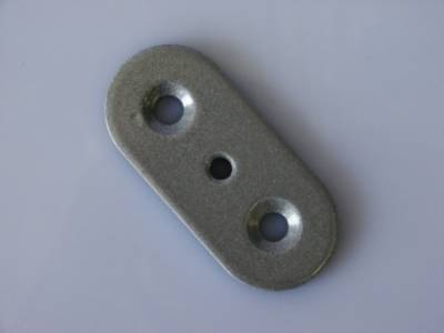 Пластина соедин. 64х29х4 полим. для трубы d=25 серый металлик REALL 