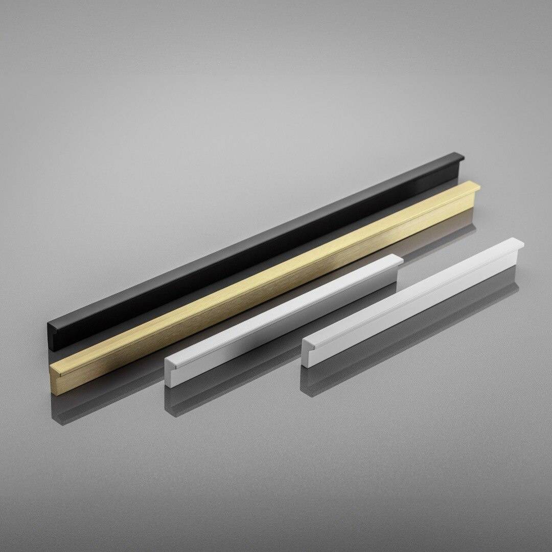  Ручка профильная Pillar 1200мм, м/ц 1055мм Светлое шлифованное золото Металл GTV