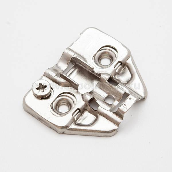 20406 Ответная планка DTC Pivot-Pro 3D H=0 черный Click-On 