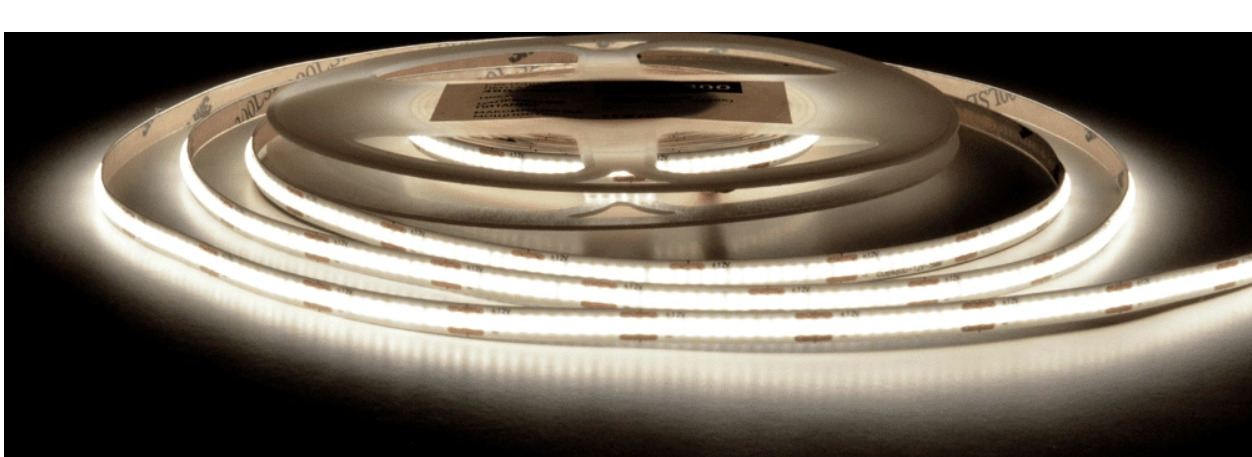 15.0313 Лента СОВ 480 диодов / п.м. ширина 5мм Нейтральный белый 4000-4400K 12V 9,6Вт/М AQ 
