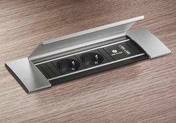 Рамка с крышкой для встроенной розетки Hafele 822.91.103 