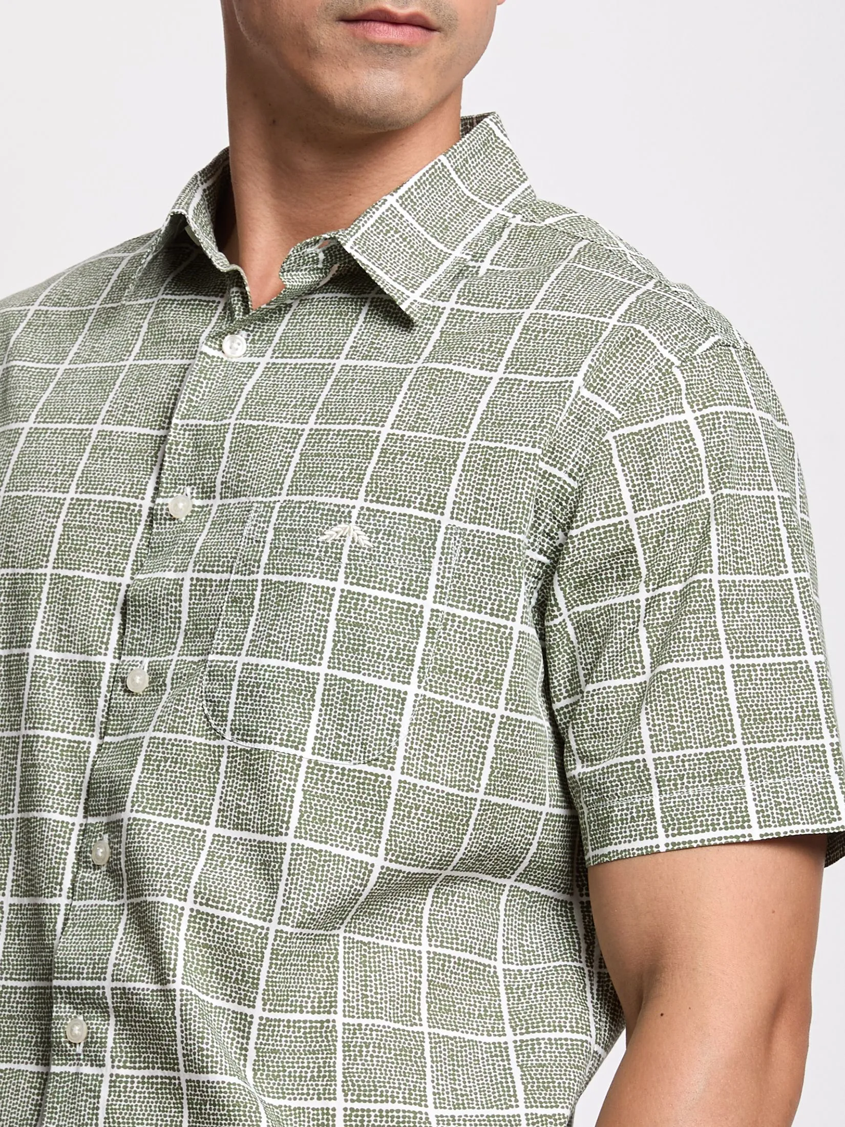 ALUMNUS Men Shirt Short Sleeves 2506SSSL19 Light Green ALUMNUS Men Shirt Short Sleeves 2506SSSL19 Light Green