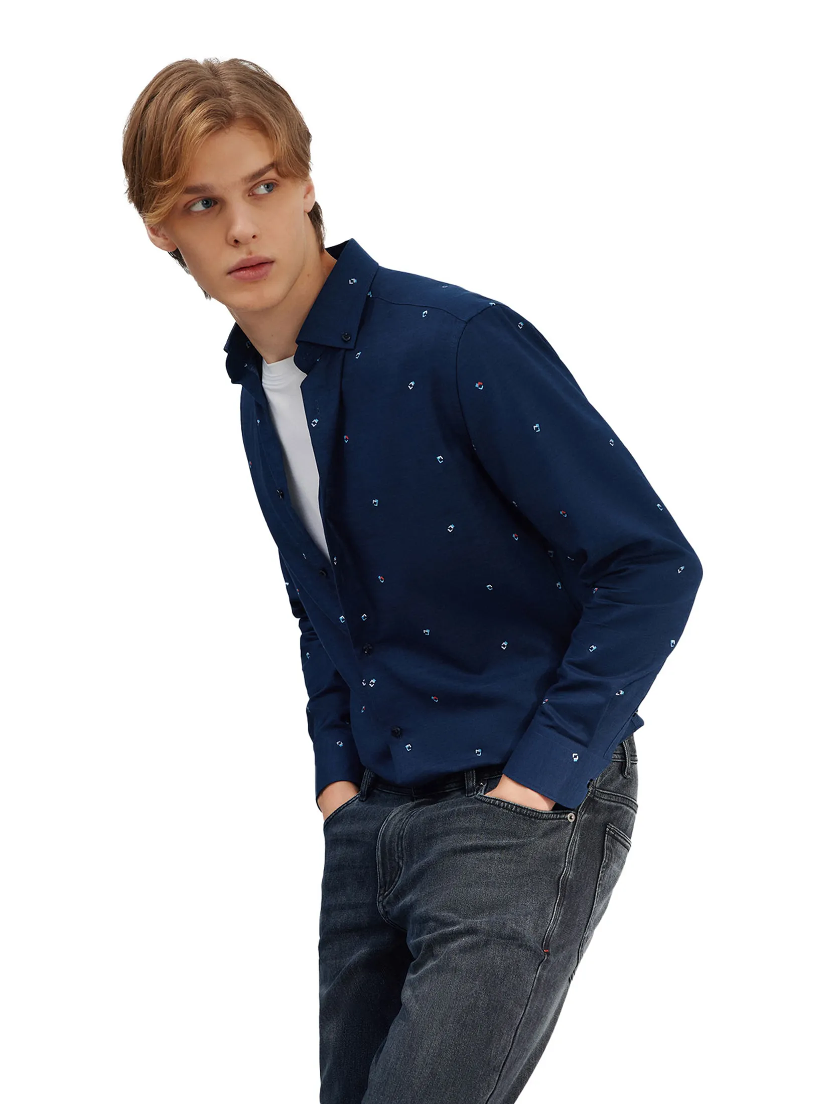 G2000 Men Clothing Wrinkle Free Cotton Casual Shirt  Smart Fit - Navy G2000 Men Clothing Wrinkle Free Cotton Casual Shirt  Smart Fit - Navy