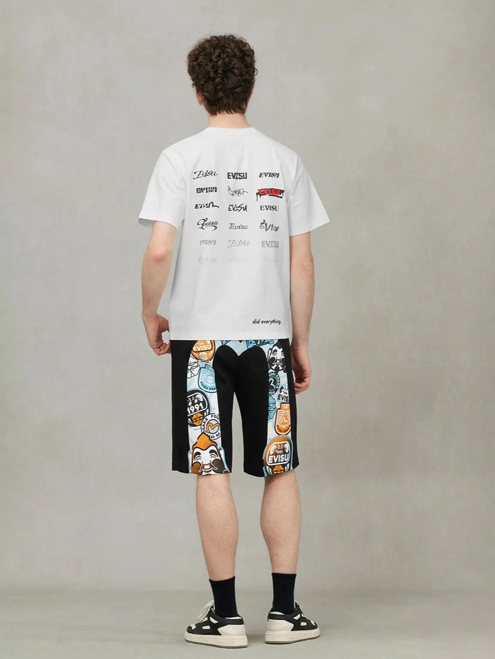 EVISU Men T-Shirt Logo and Slogan Print Regular Fit EVISU Men T-Shirt Logo and Slogan Print Regular Fit