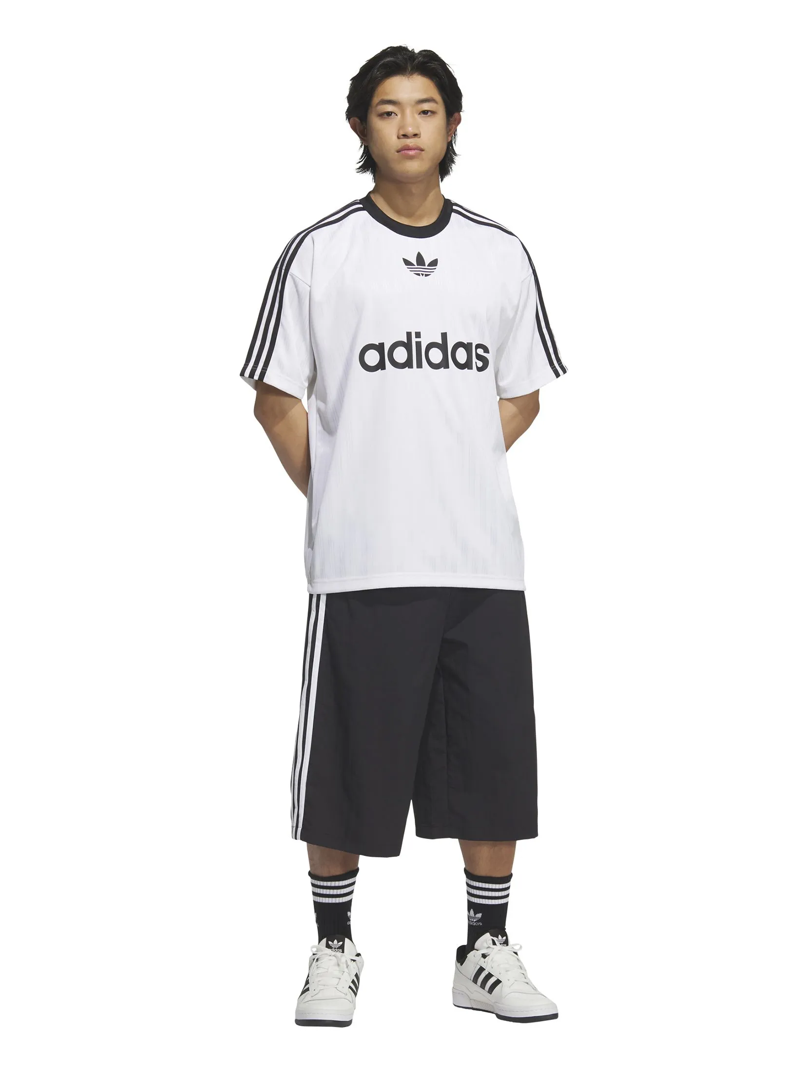 ADIDAS Men Capri Shorts KB5441 Black / White ADIDAS Men Capri Shorts KB5441 Black / White