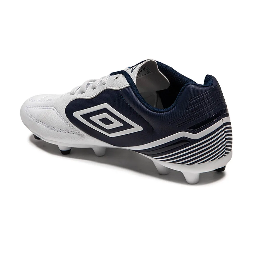 UMBRO Classico XIII FG Men Football Shoes White - UM126SH510EOTH UMBRO Classico XIII FG Men Football Shoes White - UM126SH510EOTH