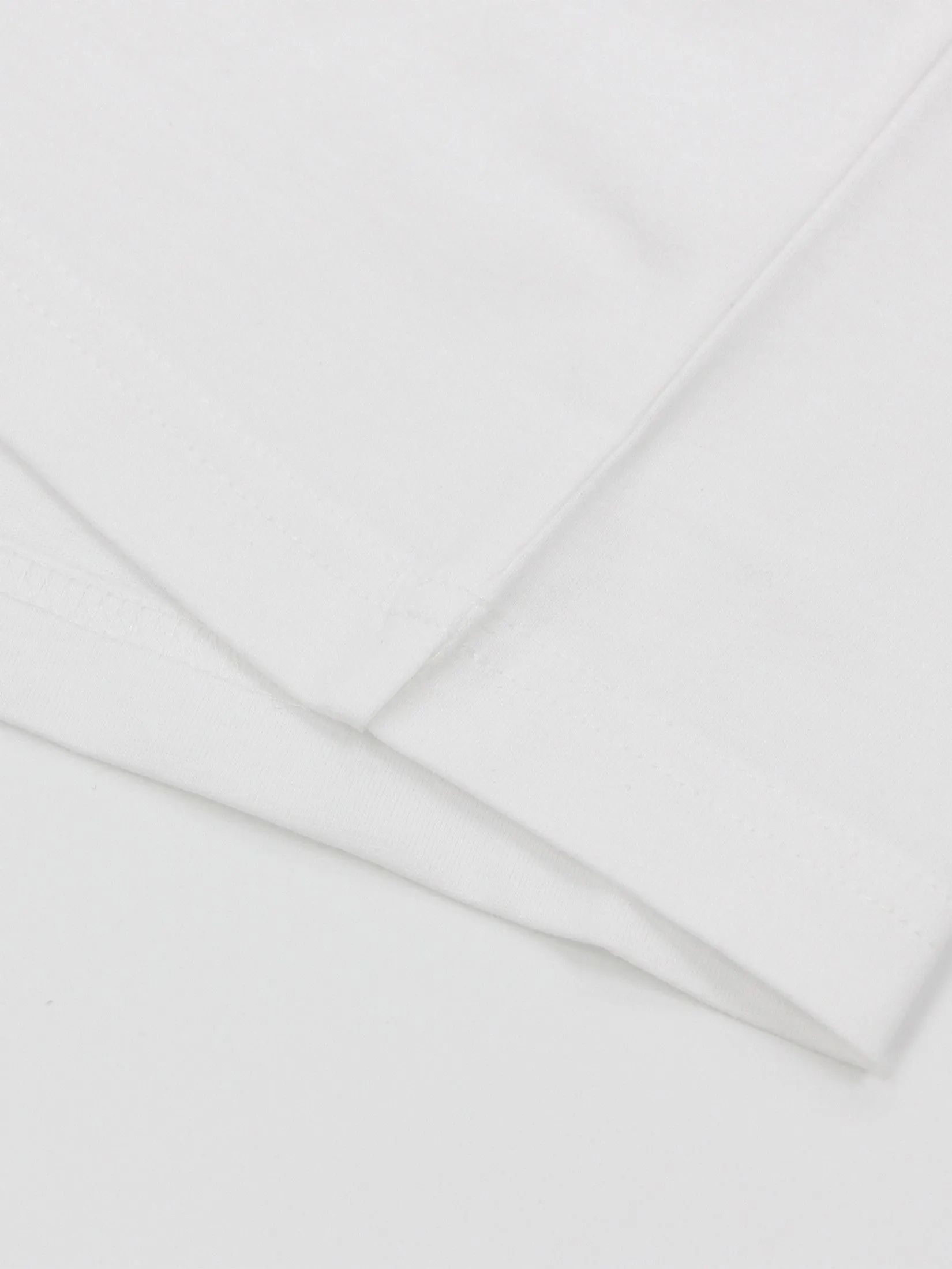 GIORDANO Men's Slim V-Neck Tee White GIORDANO Men's Slim V-Neck Tee White