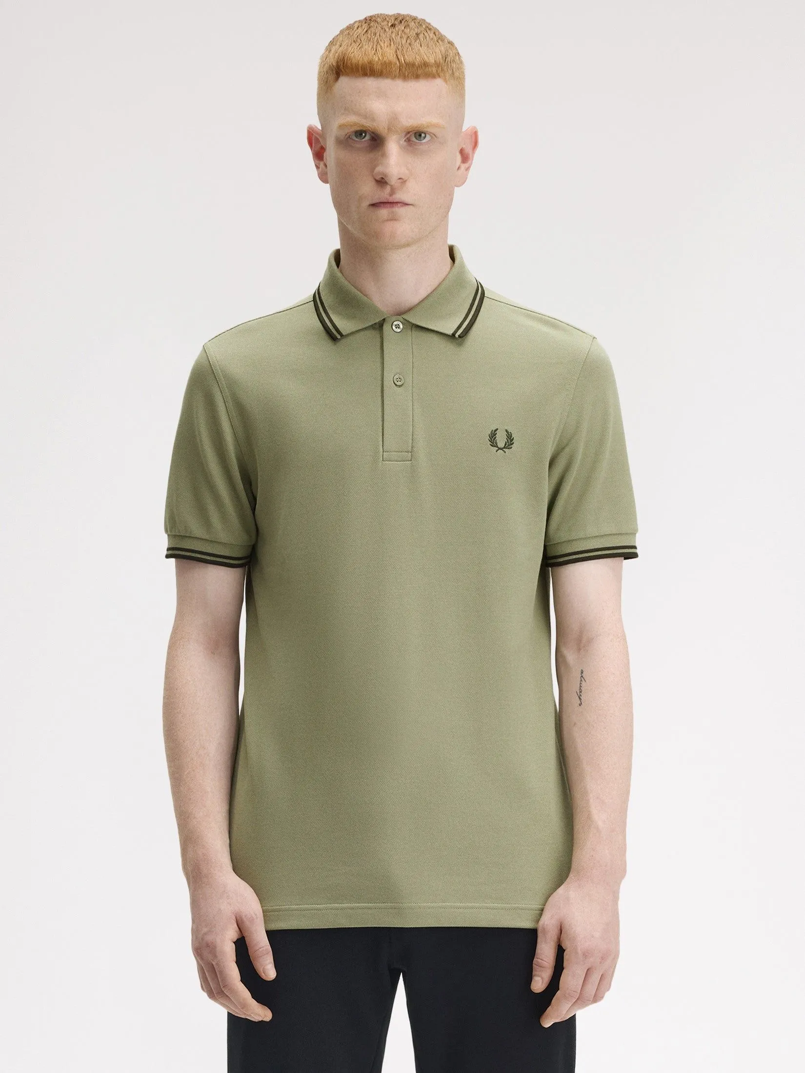 Fred Perry Men TWIN TIPPED FRED PERRY SHIRT Green Fred Perry Men TWIN TIPPED FRED PERRY SHIRT Green