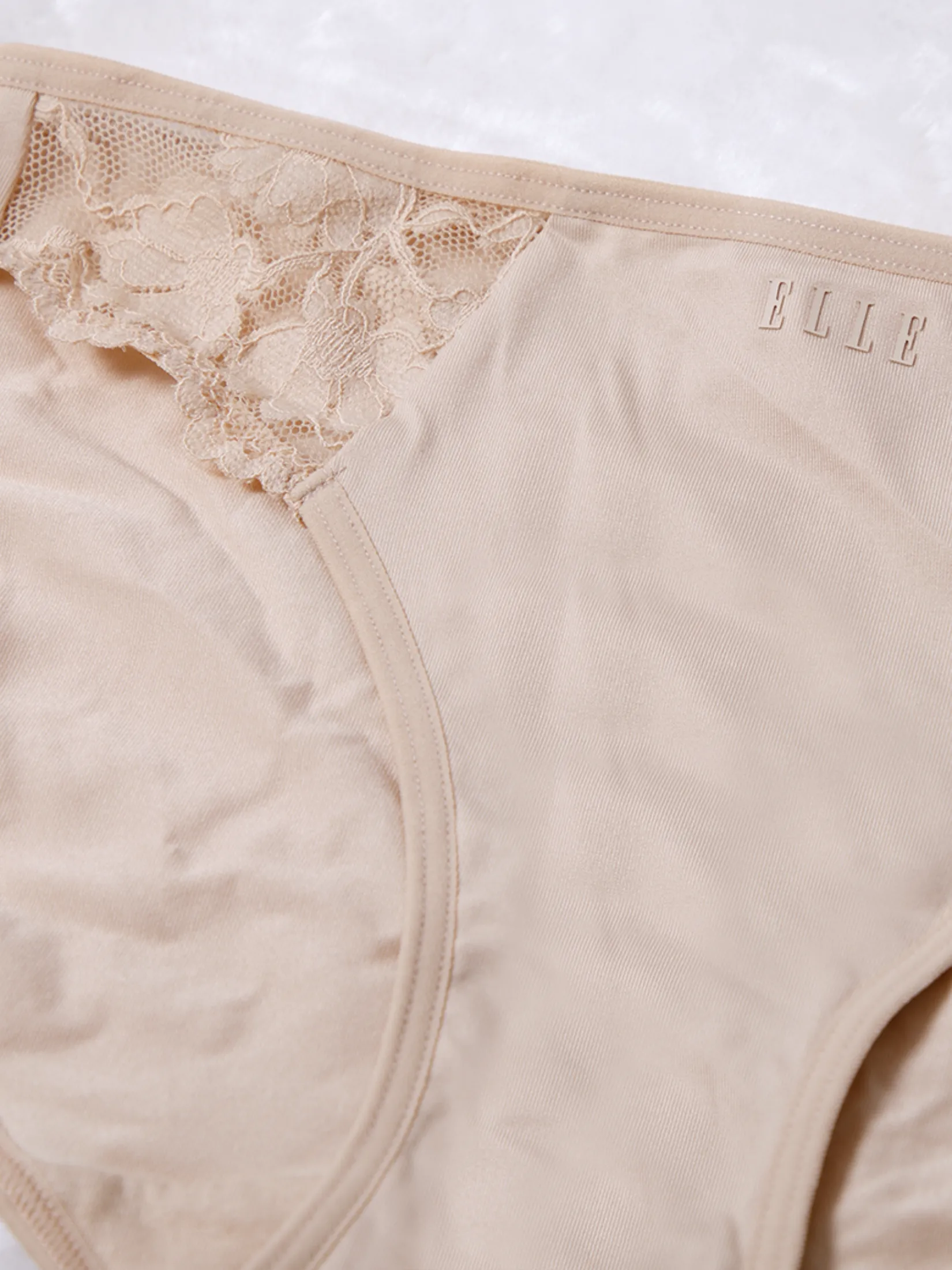ELLE Bikini Lowrise Panty LU2888 - Beige ELLE Bikini Lowrise Panty LU2888 - Beige