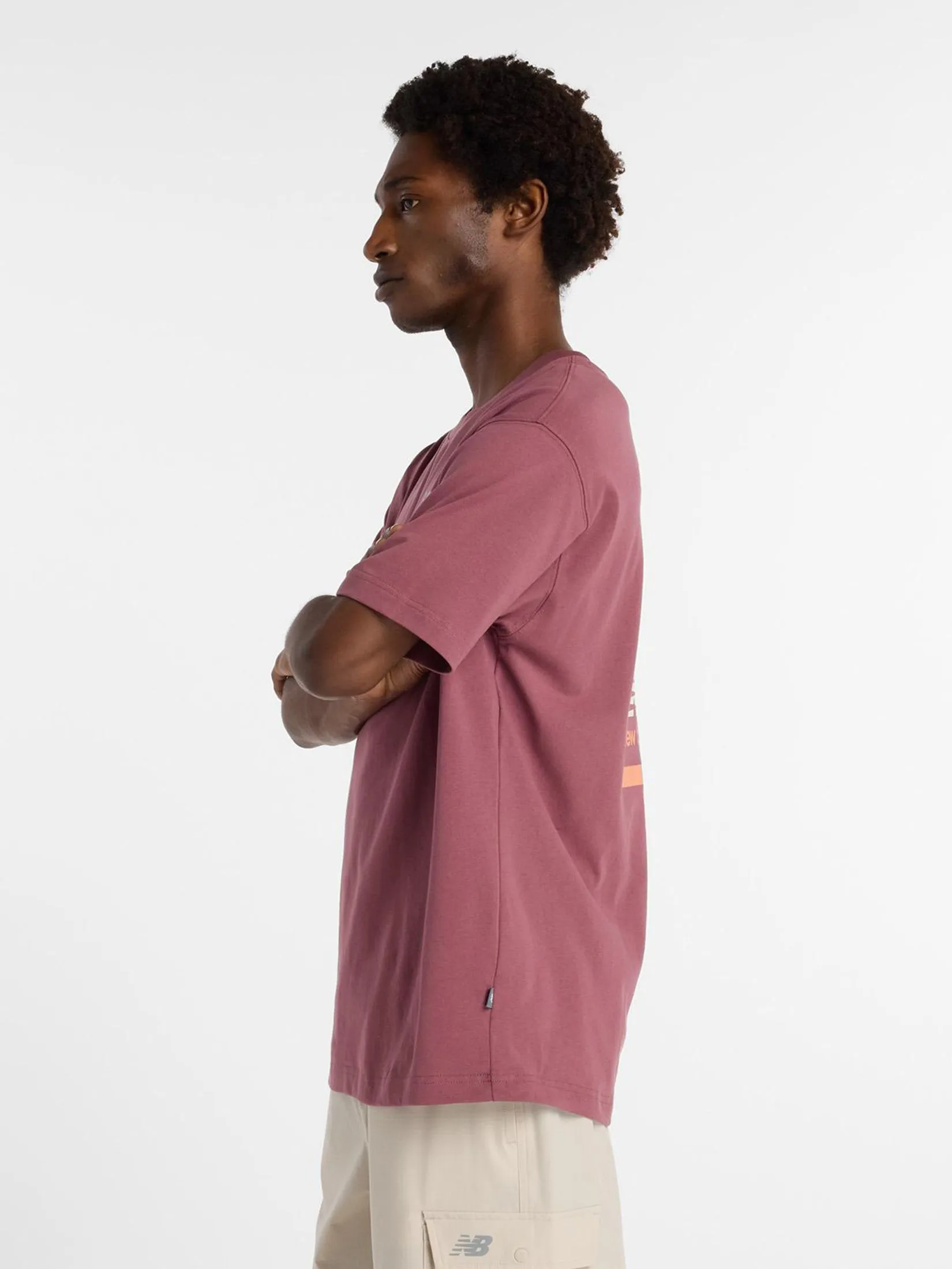 NEW BALANCE Men T-Shirt Athletics Intelligent Choice Washed Burgundy NEW BALANCE Men T-Shirt Athletics Intelligent Choice Washed Burgundy