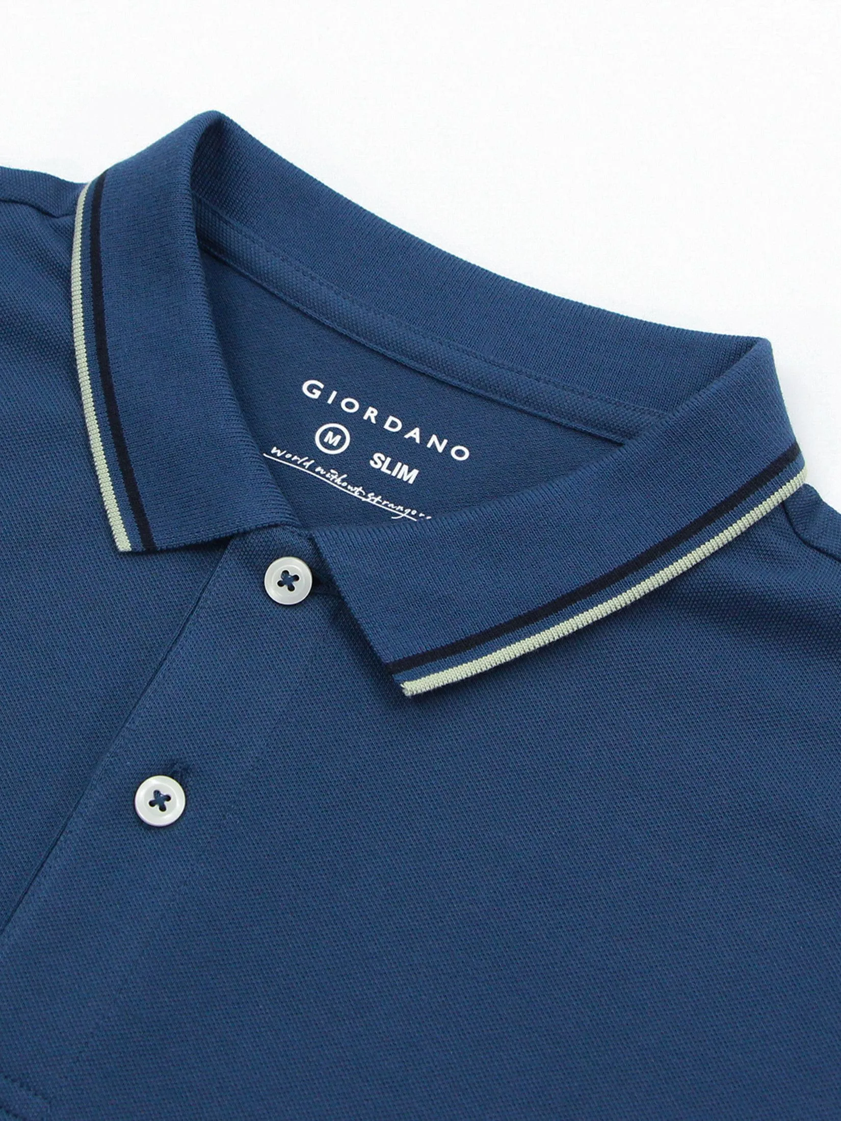 GIORDANO Men's Cotton Lycra Solid Polo Key Largo Blue GIORDANO Men's Cotton Lycra Solid Polo Key Largo Blue