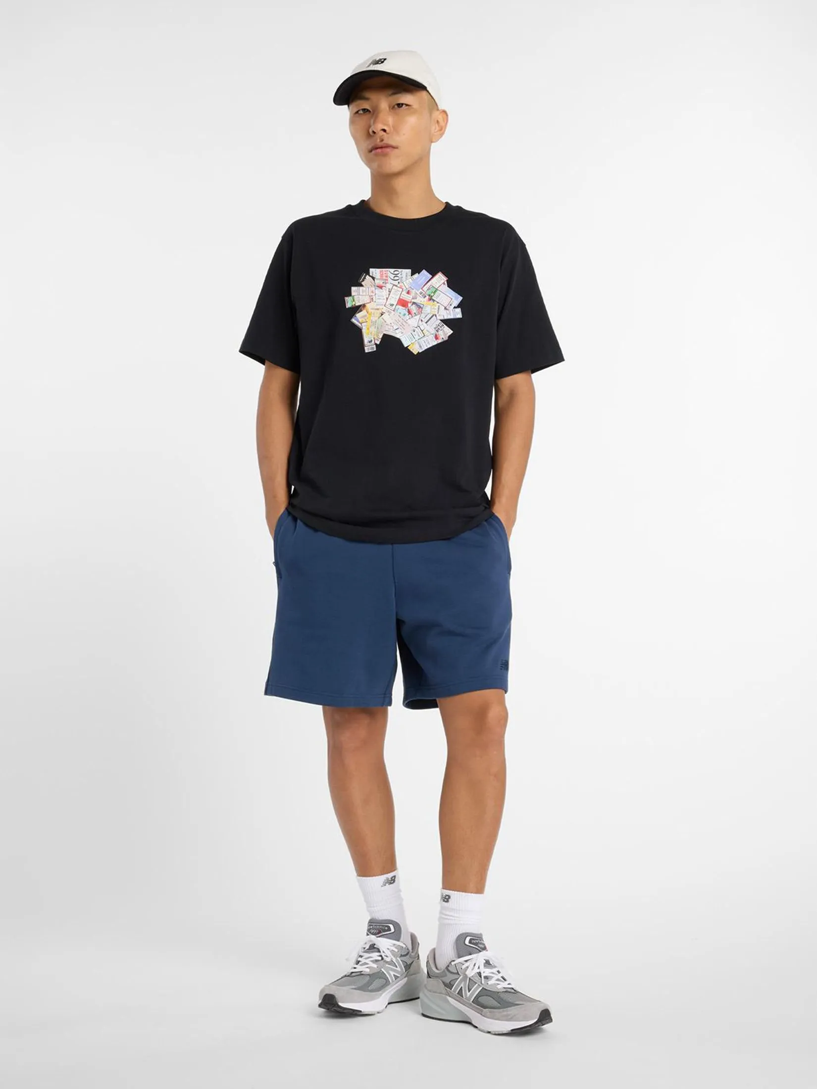 NEW BALANCE Men T-Shirt Athletics Ticket Black NEW BALANCE Men T-Shirt Athletics Ticket Black