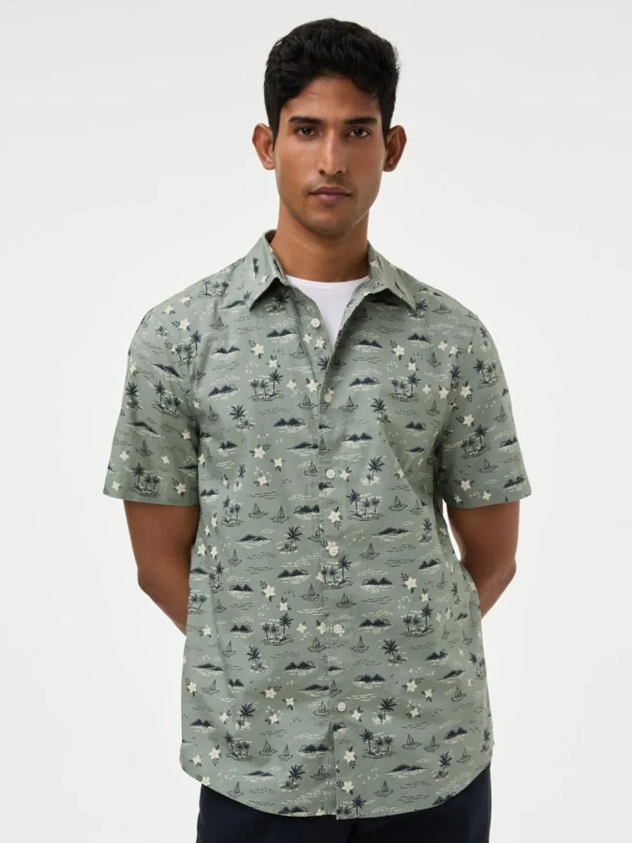 MARKS & SPENCER Men Shirt Short Sleeves Easy Iron Pure Cotton Geometric Print Green Mix MARKS & SPENCER Men Shirt Short Sleeves Easy Iron Pure Cotton Geometric Print Green Mix