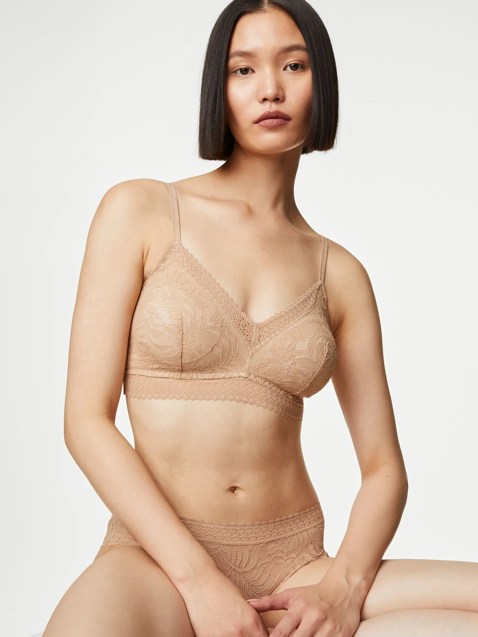 MARKS & SPENCER Women Bra Flexifit Lace Non Wired Bralette Tan MARKS & SPENCER Women Bra Flexifit Lace Non Wired Bralette Tan