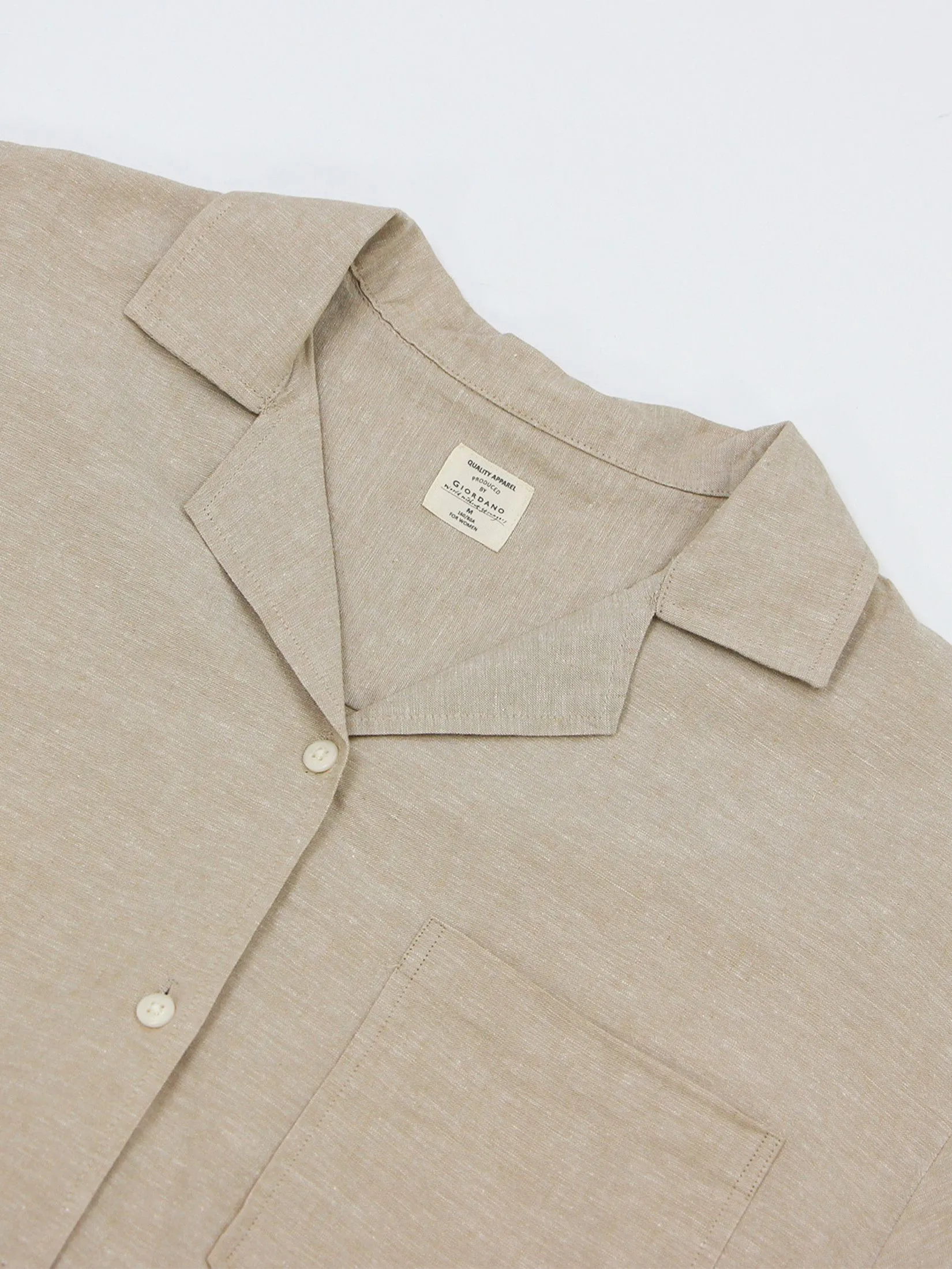GIORDANO Women's Loose Linen Shirt Crockery Khaki GIORDANO Women's Loose Linen Shirt Crockery Khaki