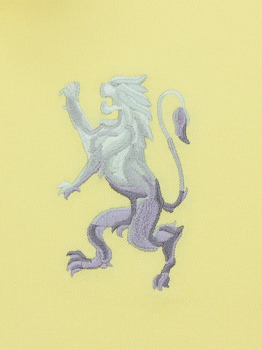 GIORDANO Men's Lycra Pique Embroidery Polo (3D Lion) Mellow Yellow GIORDANO Men's Lycra Pique Embroidery Polo (3D Lion) Mellow Yellow