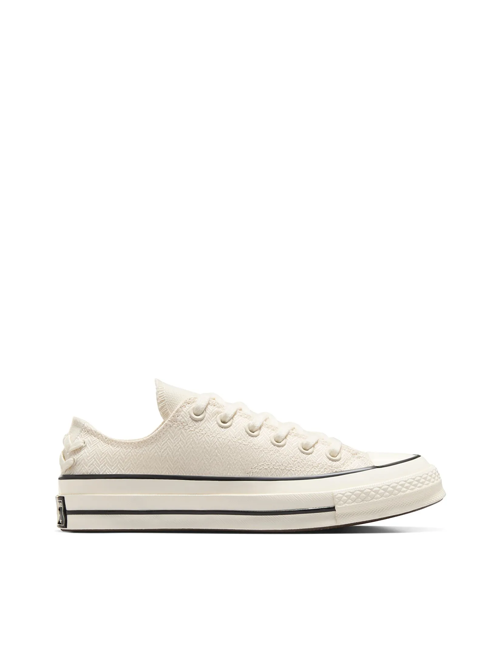 CONVERSE Women Sneakers Chuck 70 Classic Romantic Ox Cream Egret/Black/Egret CONVERSE Women Sneakers Chuck 70 Classic Romantic Ox Cream Egret/Black/Egret