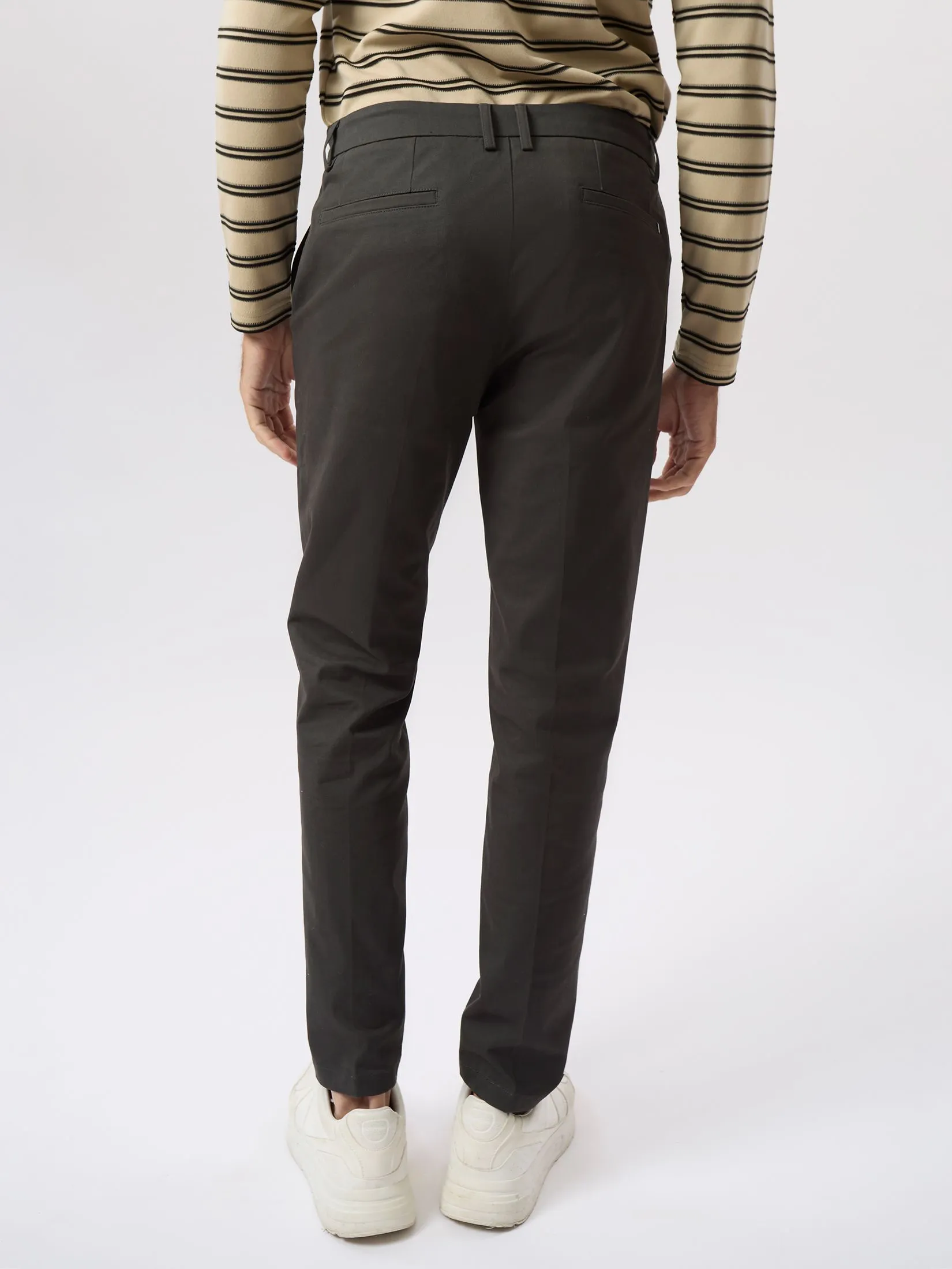 LTD Slim Fit Chino Pants Men Dark Grey LTD Slim Fit Chino Pants Men Dark Grey