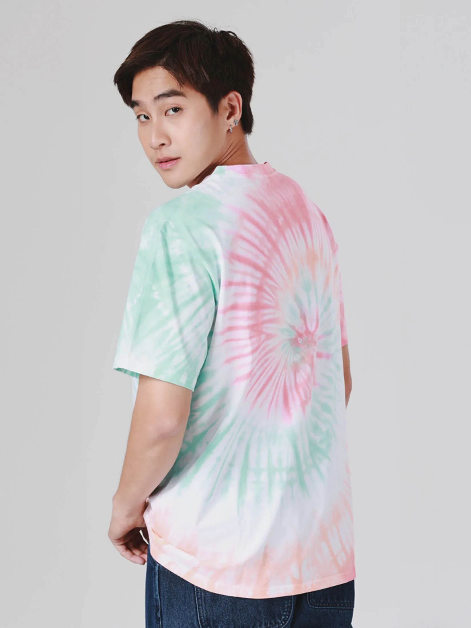 LEE Men's Tee Short Sleeve Lee Smiley Collection Comfort Fit Multi Color LEE Men's Tee Short Sleeve Lee Smiley Collection Comfort Fit Multi Color