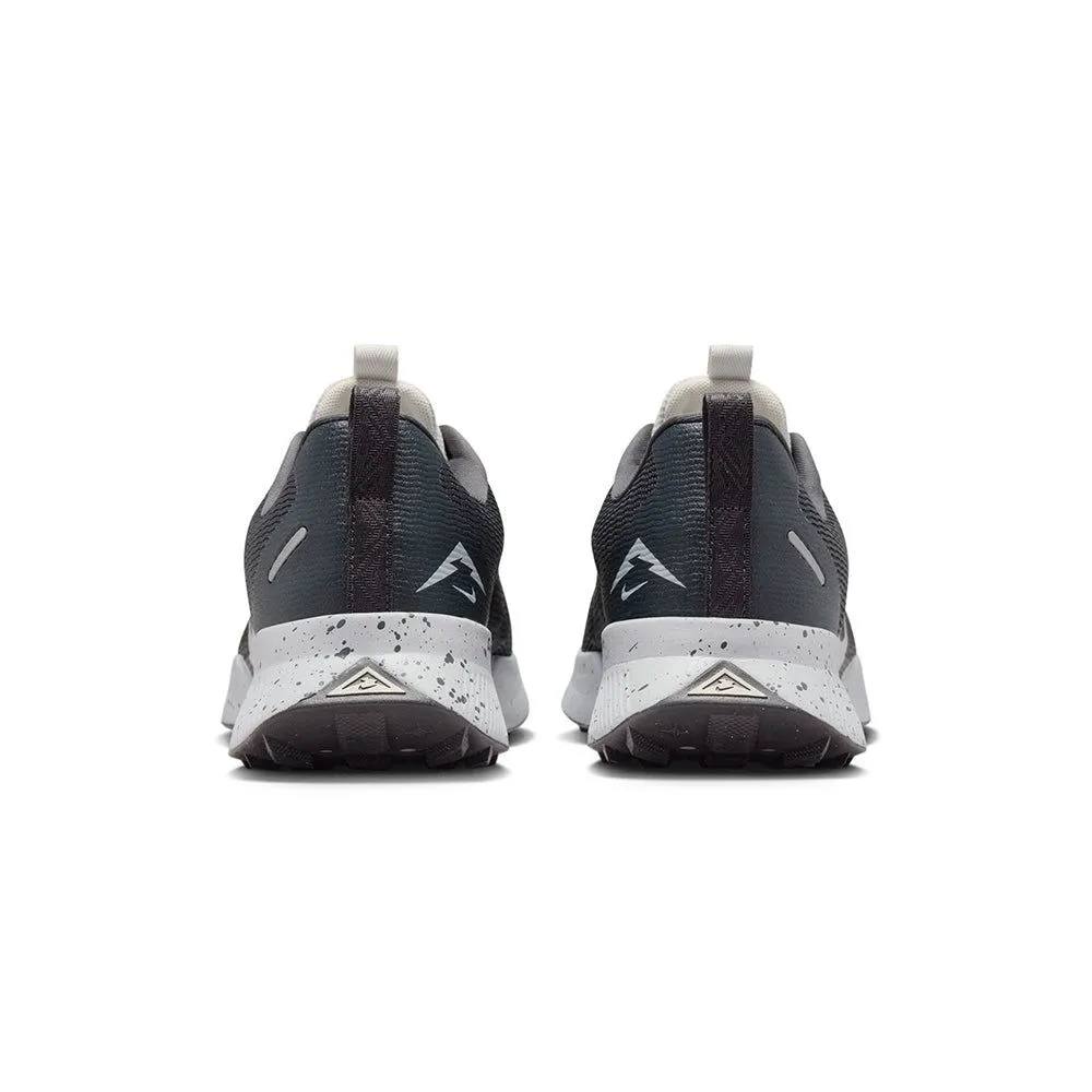 NIKE Men Trail Running Shoes Juniper Trail 3 Black - NI083SH284ELTH NIKE Men Trail Running Shoes Juniper Trail 3 Black - NI083SH284ELTH