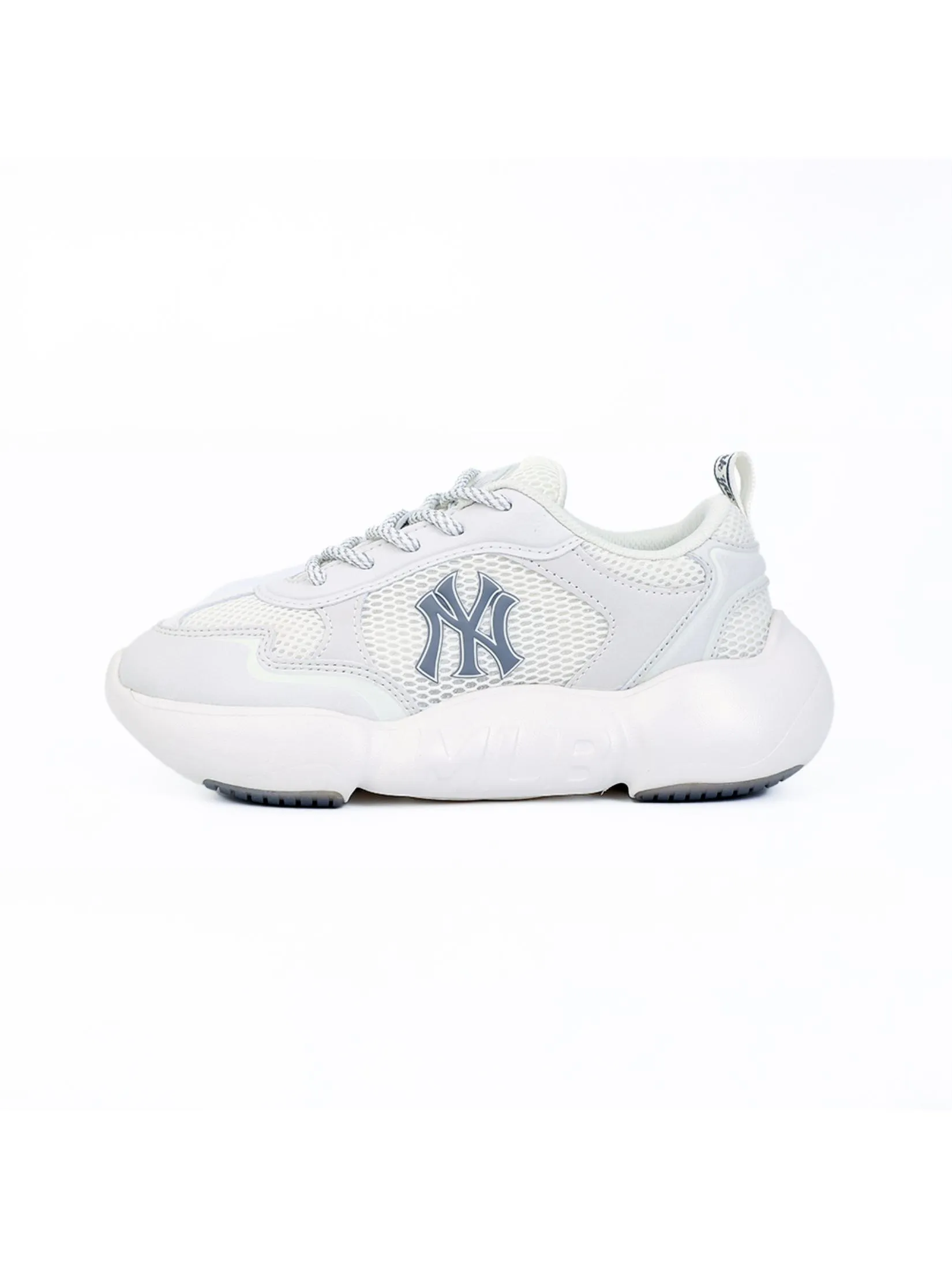 MLB Unisex Bagle Chunky Model 3ASHS025N 50WHS Off White MLB Unisex Bagle Chunky Model 3ASHS025N 50WHS Off White