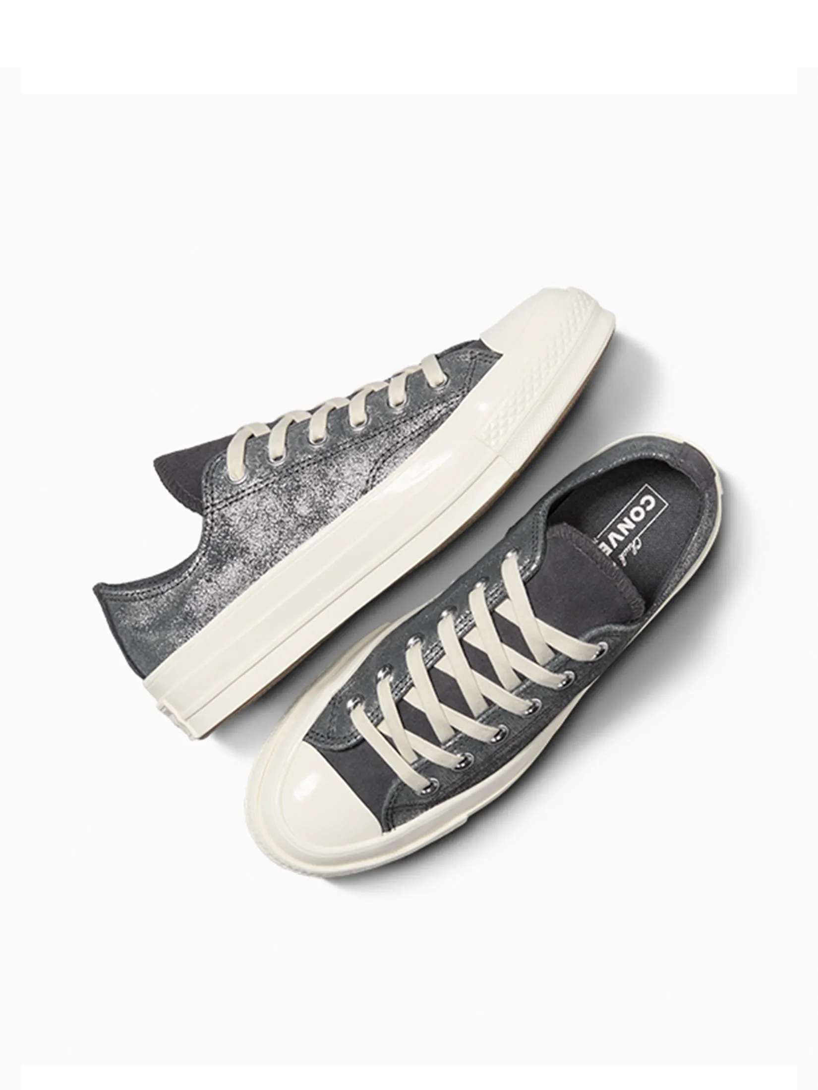 CONVERSE Women Sneakers Chuck 70 Pretty Patina Ox Silver/Black CONVERSE Women Sneakers Chuck 70 Pretty Patina Ox Silver/Black