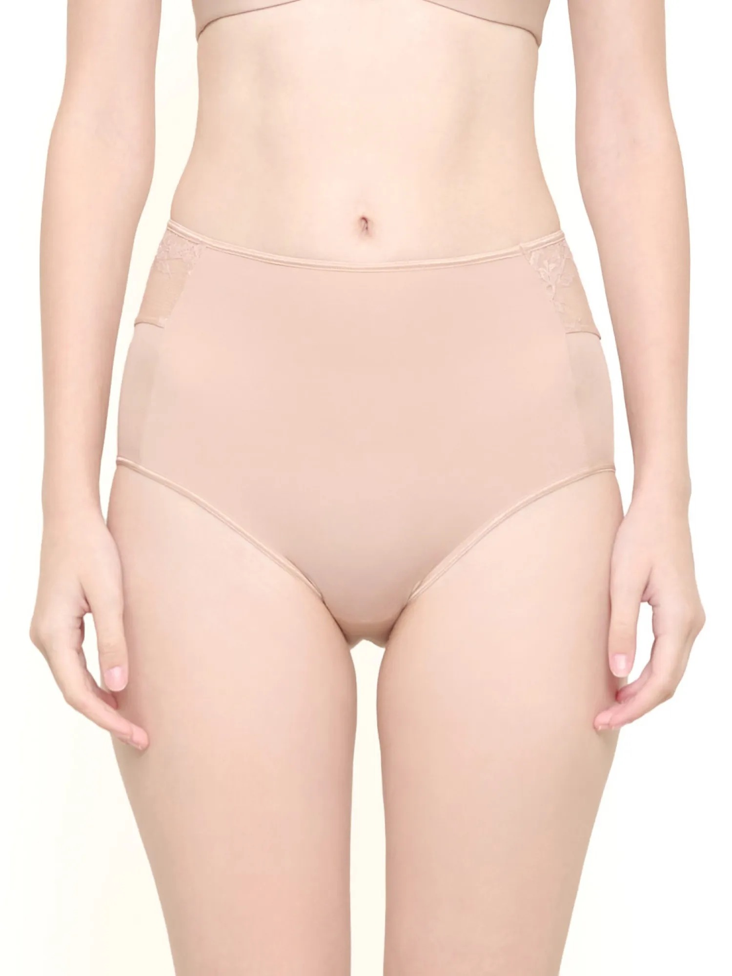 WACOAL Women Cool Innovation Short Panty Beige WACOAL Women Cool Innovation Short Panty Beige