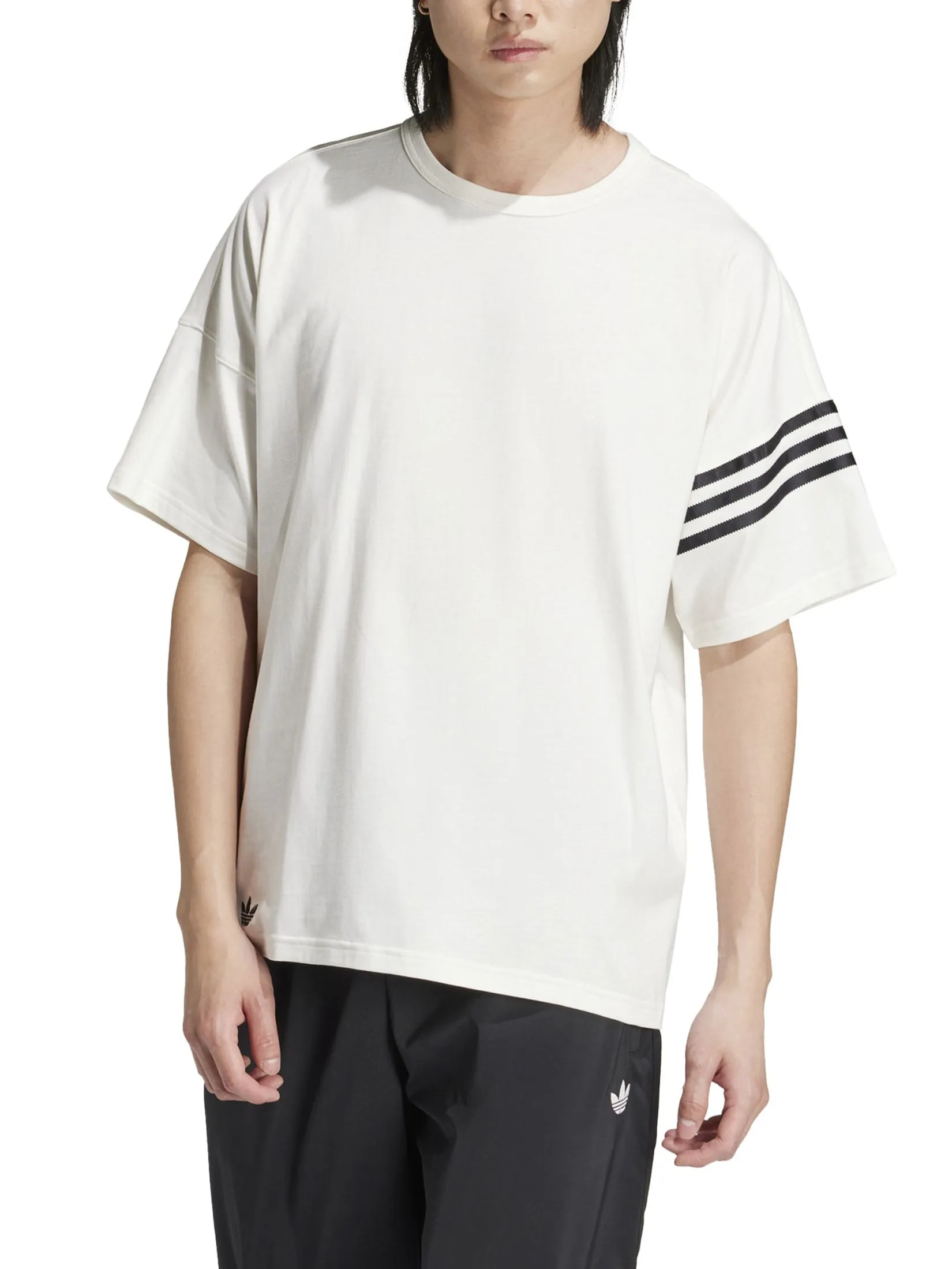 ADIDAS Men T-Shirt Neuclassics Cloud White ADIDAS Men T-Shirt Neuclassics Cloud White